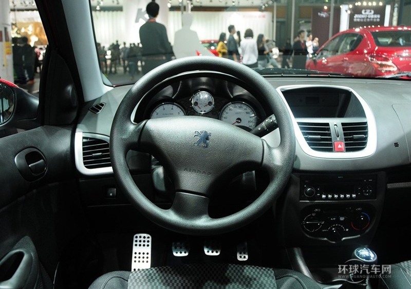 2013款 CROSS 1.6L 手动驭乐型