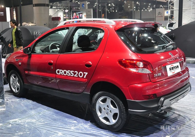 2013款 CROSS 1.6L 手动驭乐型