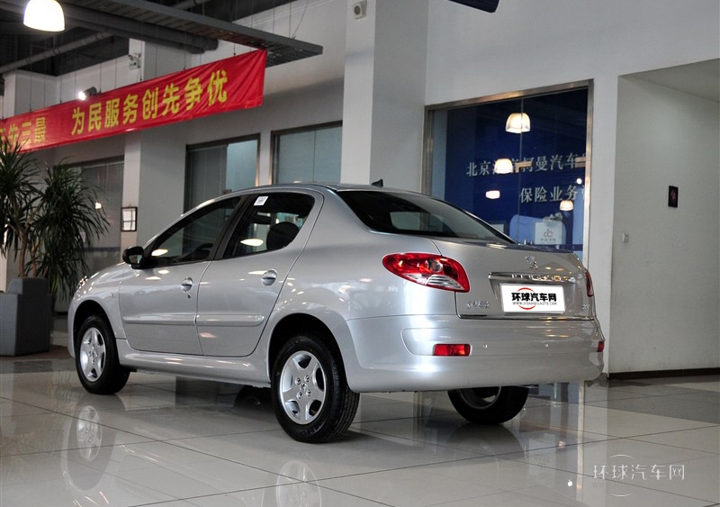 2011款 三厢 1.4L 手动驭乐版