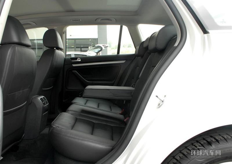 2011款 1.4TSI 豪华旅行版