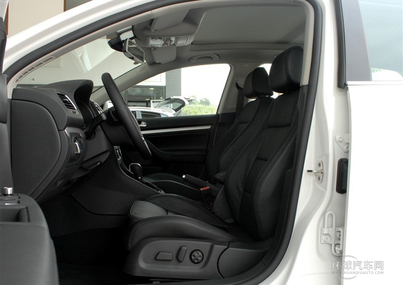 2011款 1.4TSI 豪华旅行版