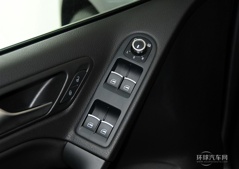 2012款 1.4TSI 豪华敞篷版