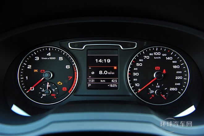2013款 35 TFSI quattro 舒适型