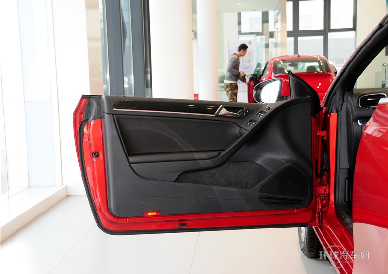 2012款 1.4TSI 舒适敞篷版