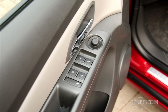 2014款 1.6L SL百万纪念版 AT