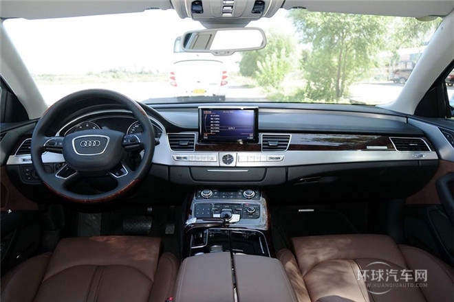 2013款 A8L 55 TFSI quattro尊贵型