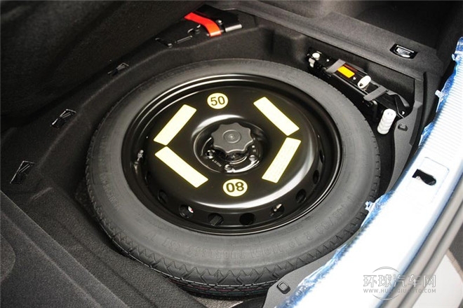 2013款 A8L 55 TFSI quattro豪华型