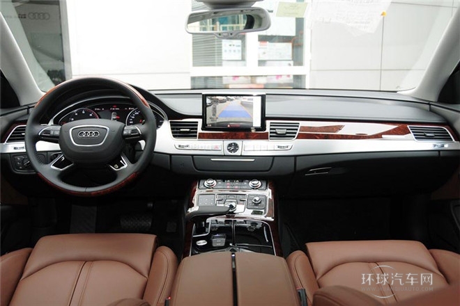 2013款 A8L 55 TFSI quattro豪华型