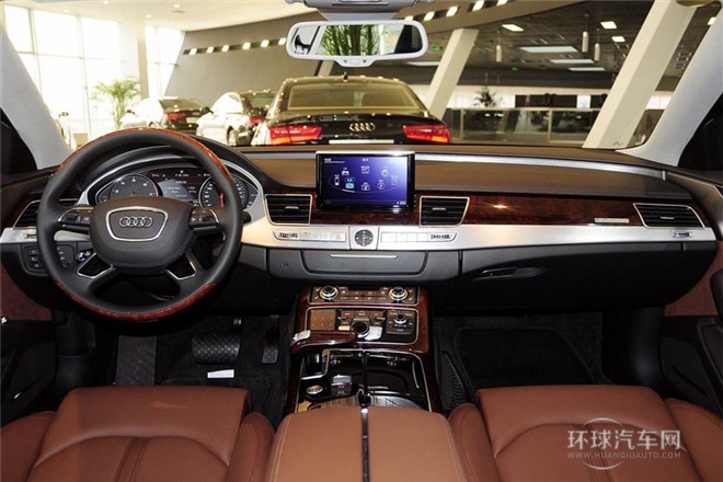 2013款 A8L 50 TFSI quattro尊贵型