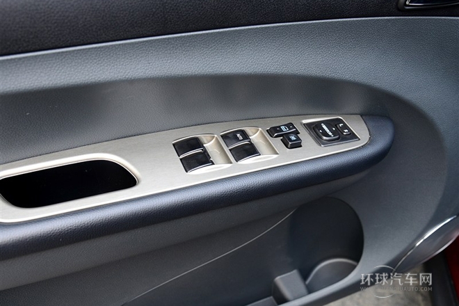 2014款 1.5L 手动舒适型
