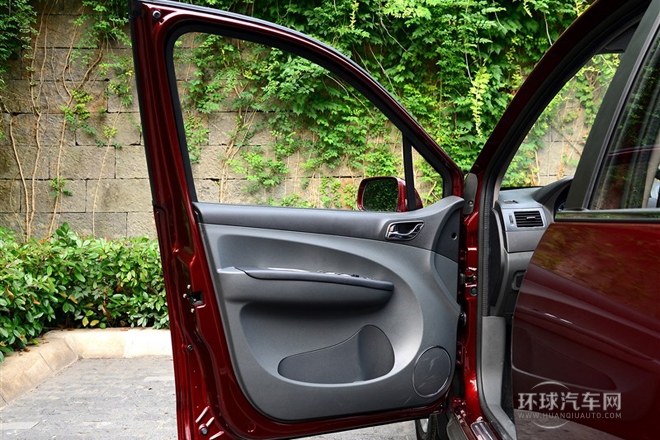 2014款 1.5L 手动舒适型