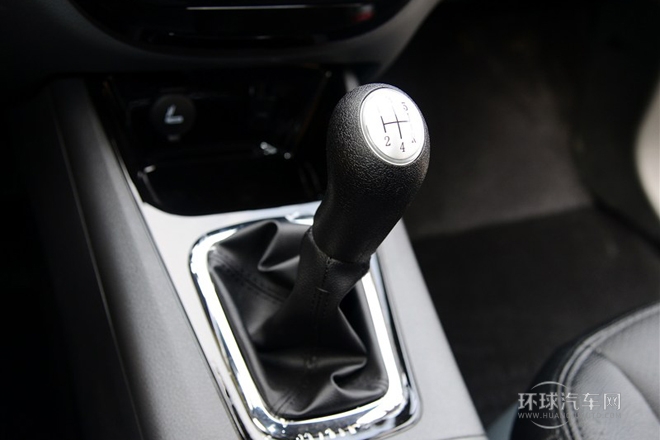 2014款 1.5L 手动舒适型