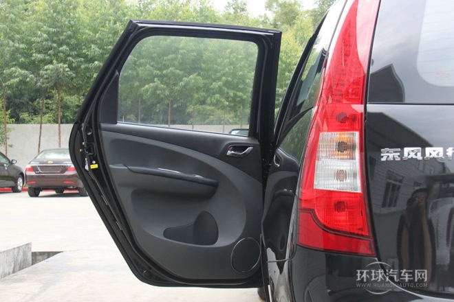 2014款 LV 1.5L 手动豪华型 国V