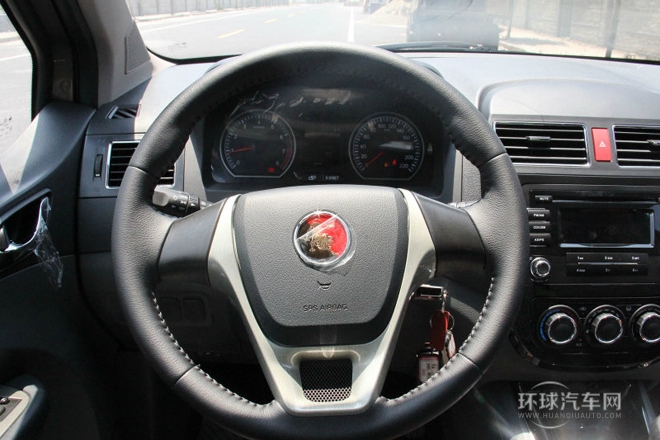 2014款 LV 改款 1.5L AMT豪华型