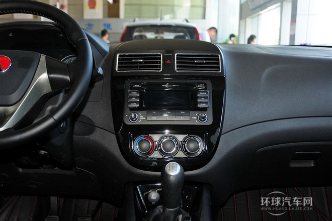 2014款 LV 改款 1.5L 手动豪华型
