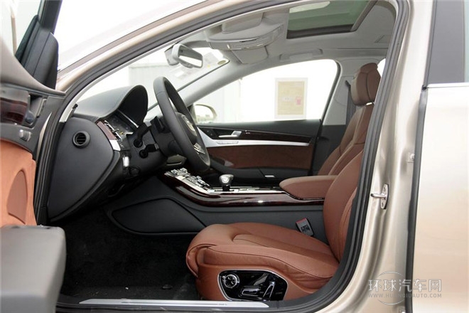 2013款 A8L 30 FSI 舒适型