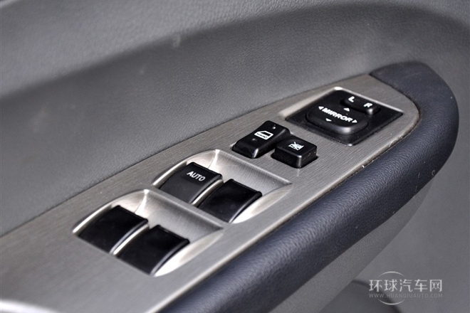 2014款 XL 1.5L 手动豪华型 国IV