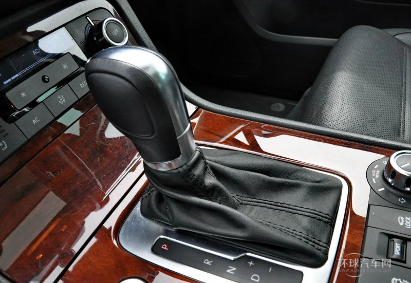 2013款 3.6L V6 越野增强高配型