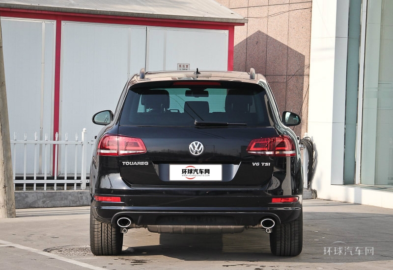 2014款 3.0TSI V6 黑色探险者