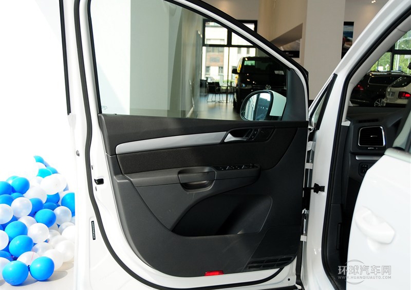 2013款 1.8TSI 标配型 欧V
