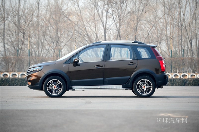 2013款 1.8T 尊贵型