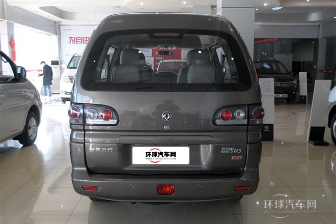 2014款 M3 1.6L 7座舒适型