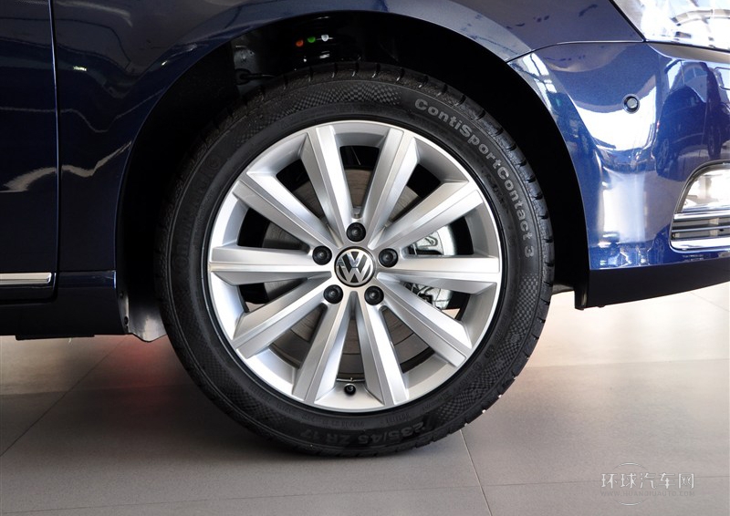 2012款 旅行版 2.0TSI 豪华型