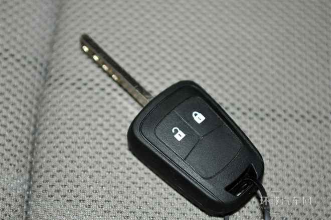 2011款 两厢 1.4L MT SL