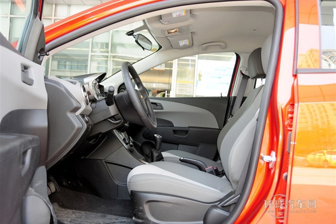 2011款 三厢 1.4L MT SL