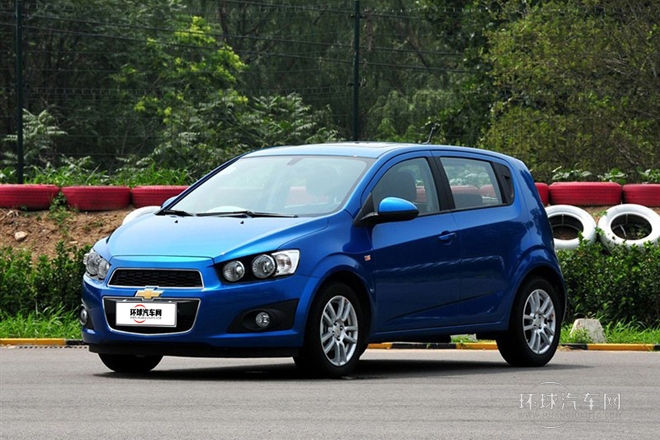 2013款 两厢 1.6L MT SX 风尚影音版