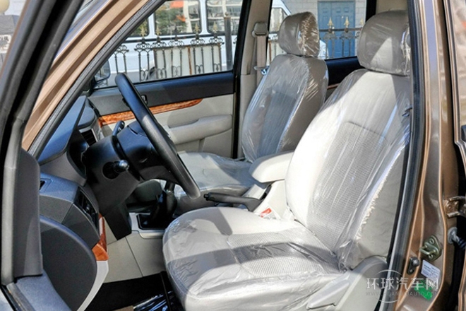 2013款 2.5T柴油两驱豪华型共轨
