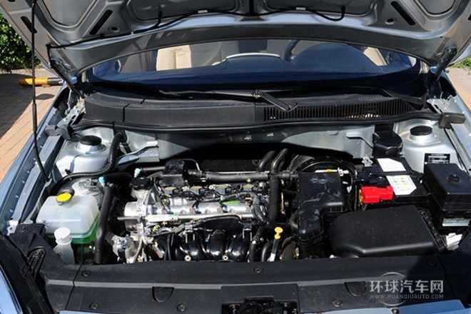2012款 1.5L 自动豪华型
