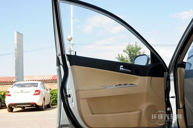 2012款 1.5L 自动豪华型