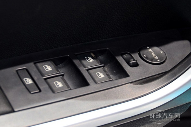 2013款 S350 2.0T 两驱手动汽油超豪华版5座