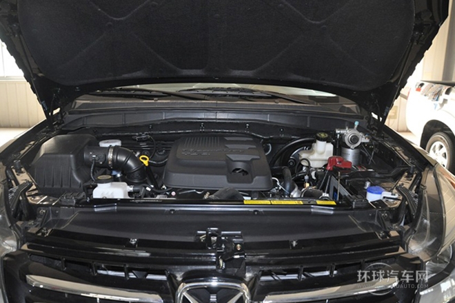 2013款 S350 2.4T 两驱手动柴油豪华版7座