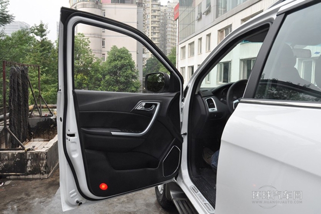 2013款 S350 2.4T 两驱自动柴油豪华版5座