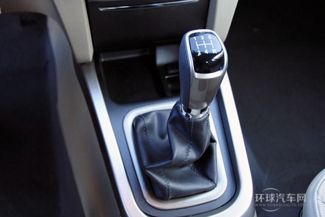 2012款 1.6L 手动豪华型
