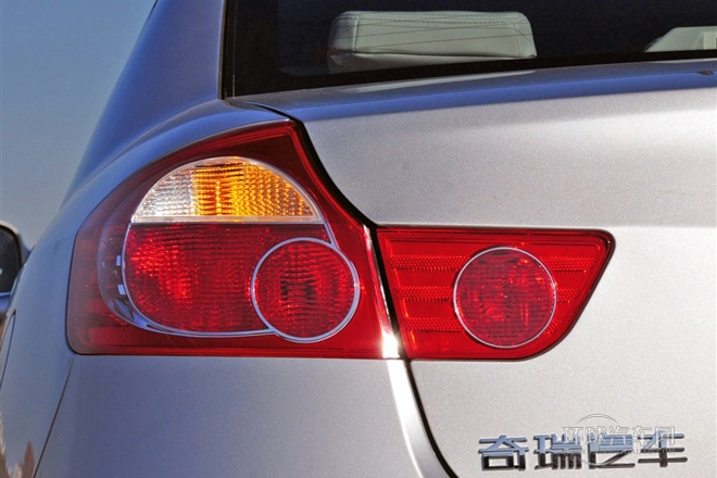 2012款 1.6L 手动豪华型