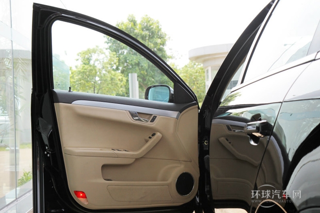 2012款 2.0L 手动豪华型DVVT