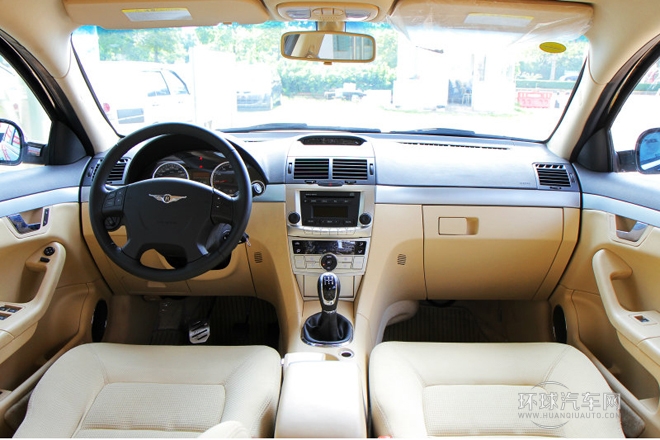 2012款 2.0L 手动豪华型DVVT