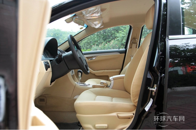 2012款 2.0T 自动豪华型