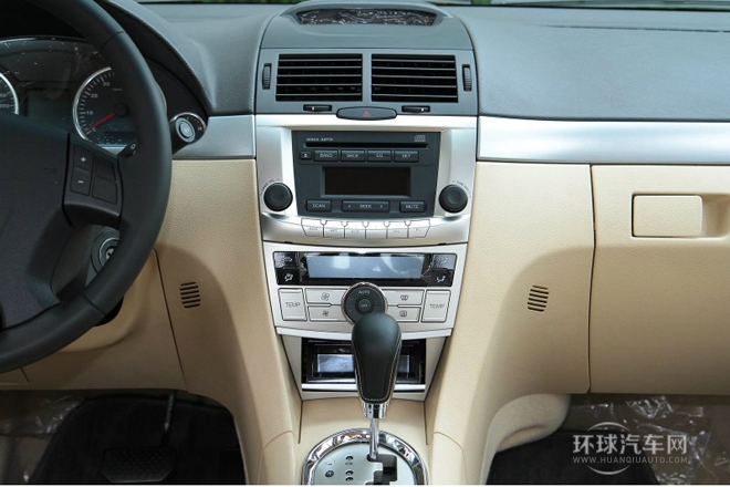 2012款 2.0T 自动豪华型
