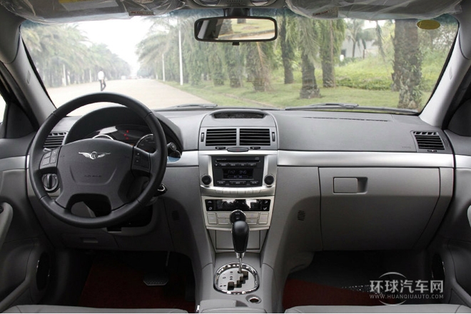 2012款 2.0T 自动尊享型