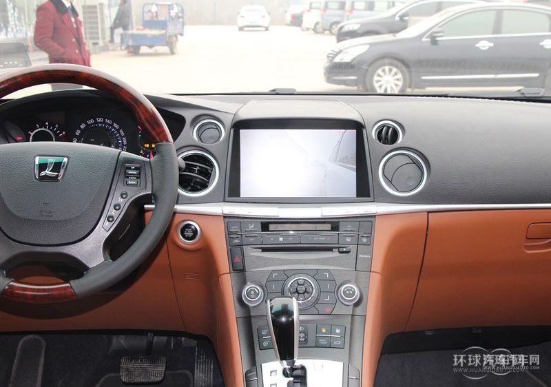 2014款 荣耀典藏版 2.2T 两驱智慧型
