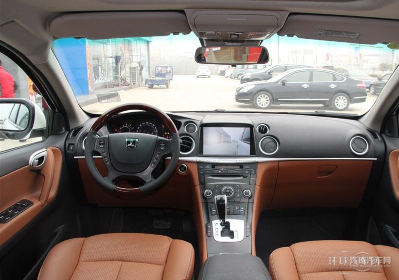 2014款 荣耀典藏版 2.2T 两驱智慧型
