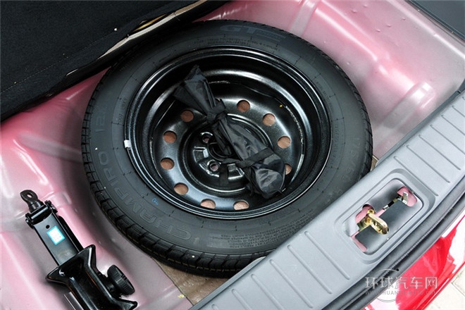 2011款 1.0L 手动传奇版