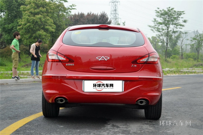 2012款 两厢 1.6L CVT进取型