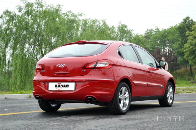 2012款 两厢 1.6L CVT进取型