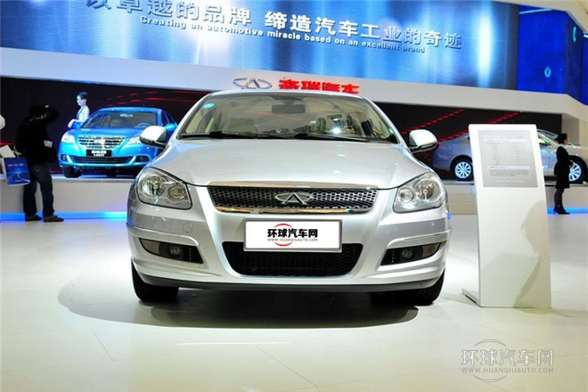 2012款 三厢 1.6L CVT尊贵型