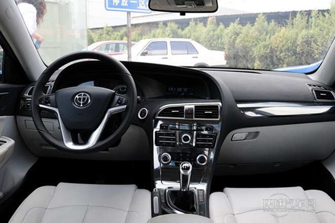 2011款 1.6L 手动豪华型
